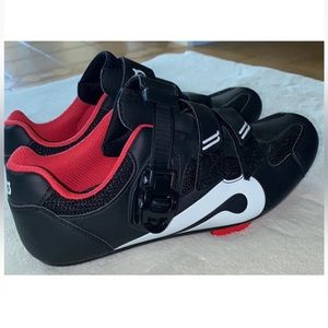 Peloton Cycling Shoes Size 39 (Women’s 8)